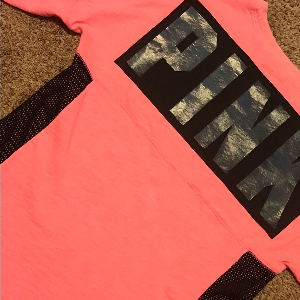 PINK gently used Sweatshirt. Medium